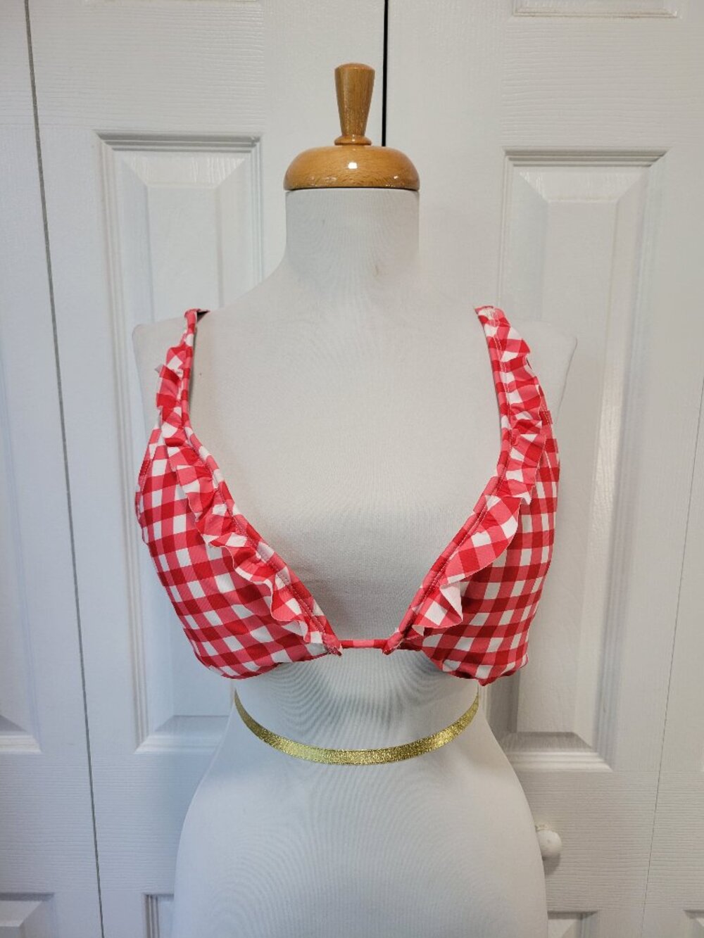 LC LAUREN CONRAD Red & White Gingham Ruffle Bikini Swim Top sz M EUC Vacation